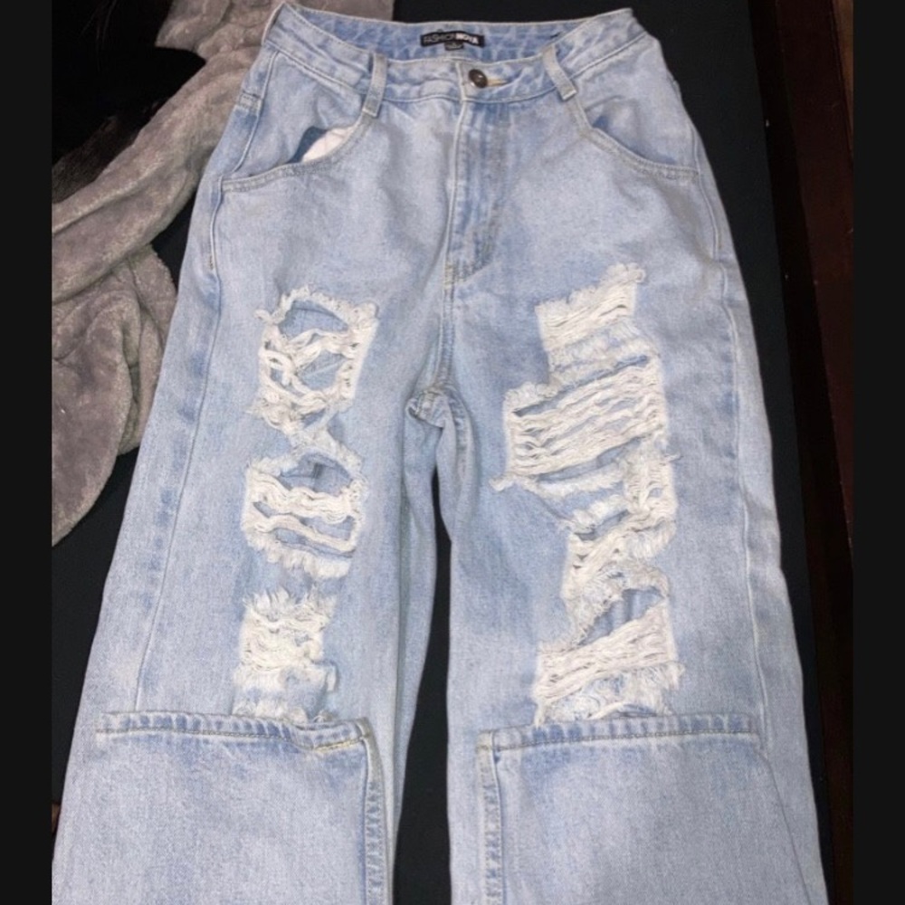 Fashionnova jeans